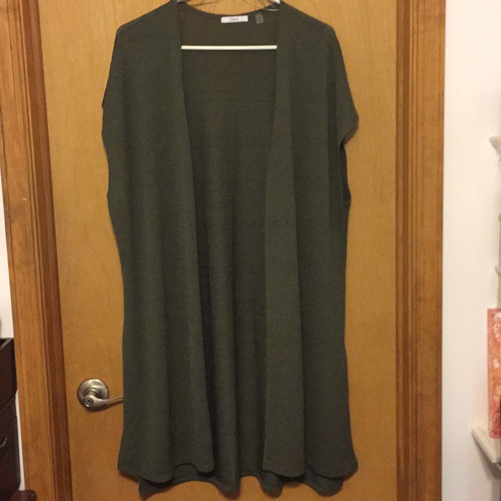 Olive Green Duster ..New WO Tags